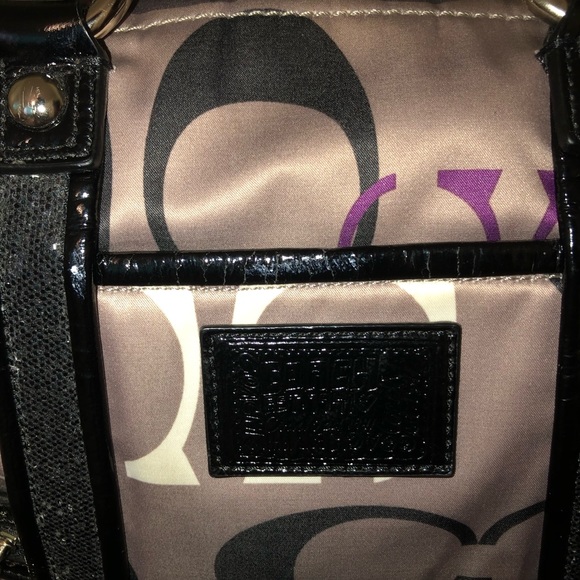 Coach purse - Picture 4 of 12